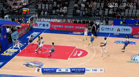 仔细拆解同曦的防守，看看林葳到底行不行